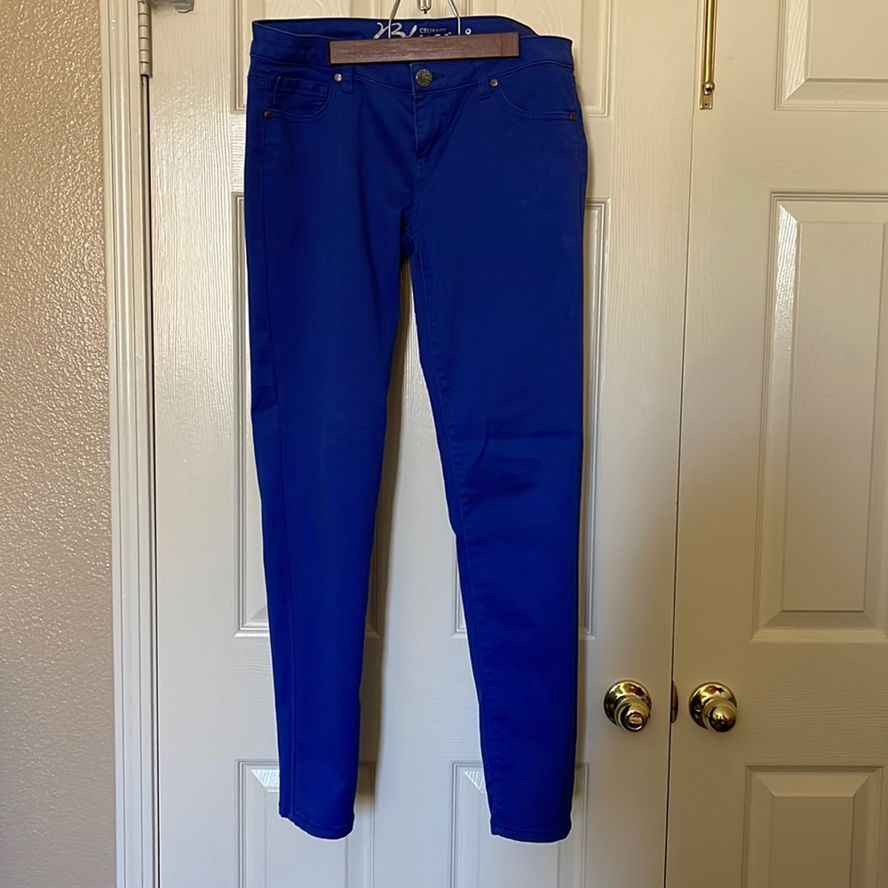 Celebrity Blues Jeans - Blue